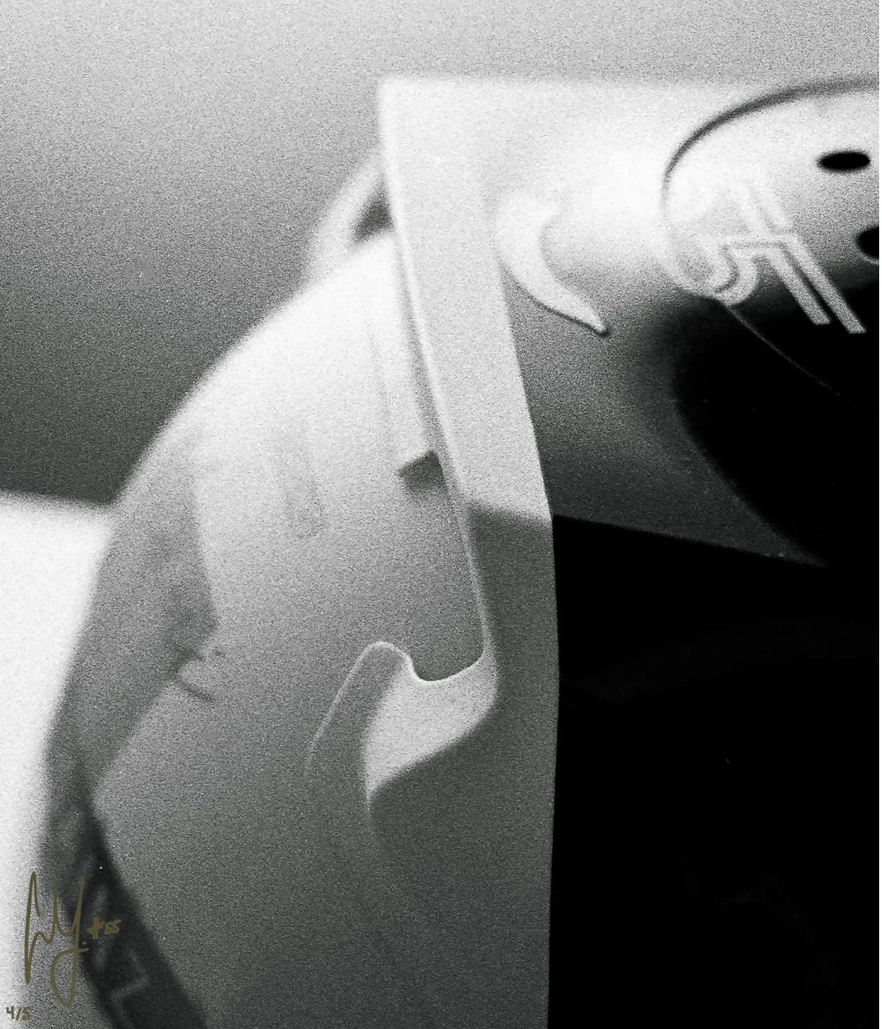 Póster Miami casco en B&N - Fifty_FIve_PostersMiami_poster_of_Helmet_back_in_B_W_from_Fifty_Five-HERO_f9e79c50-2751-423a-8108-6c99167b3c87