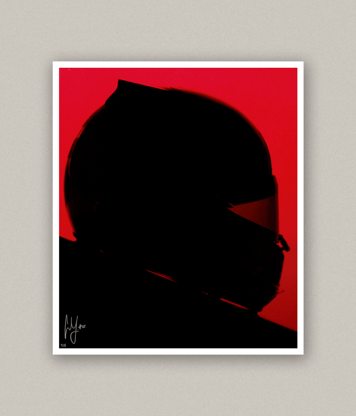 Póster Miami de perfil - Miami_poster_of_Helmet_profile_from_Fifty_Five-HERO_copy_586fb5bb-e420-48e1-94e6-306a635653ec